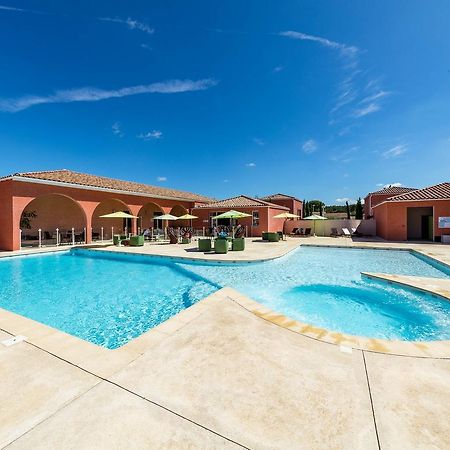 Готель Terres De France - Le Domaine De Bacchus Saint-Christol  Екстер'єр фото