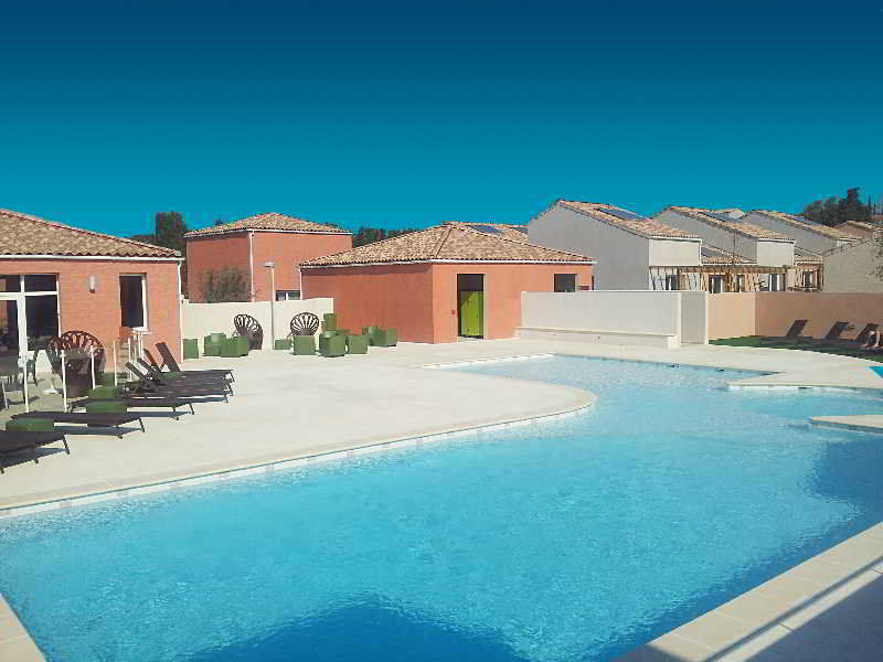 Готель Terres De France - Le Domaine De Bacchus Saint-Christol  Екстер'єр фото